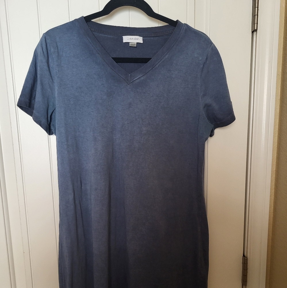 Calvin Klein Blue Ombre V-Neck T-Shirt Dress